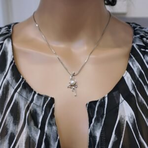 Silver Pearl Pendant “Niriida”, with or without chain